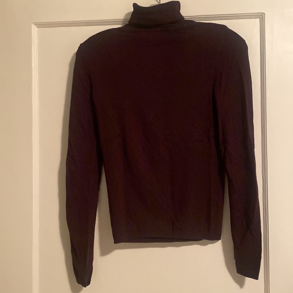 👚 Zara turtleneck sweater - Picture 2 of 4